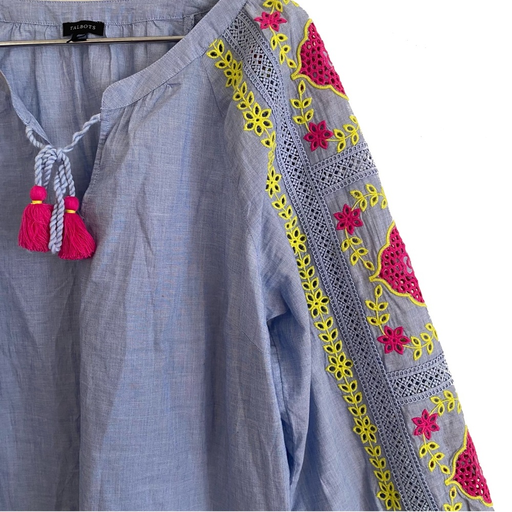 Talbots embroidered blouse - Picture 6 of 9